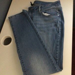 APT 9 skinny jeans SIZE 14
